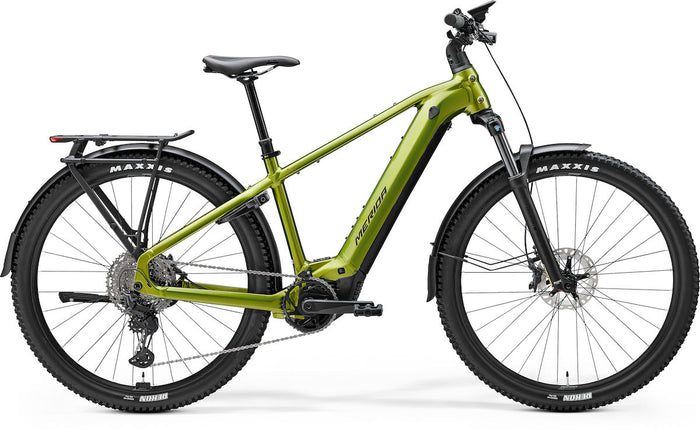 MERIDA eFLOAT CC 600 EQ II1 – E-Trekkingbike, Bosch Performance Line CX, 800 Wh, Fall Green (Black)