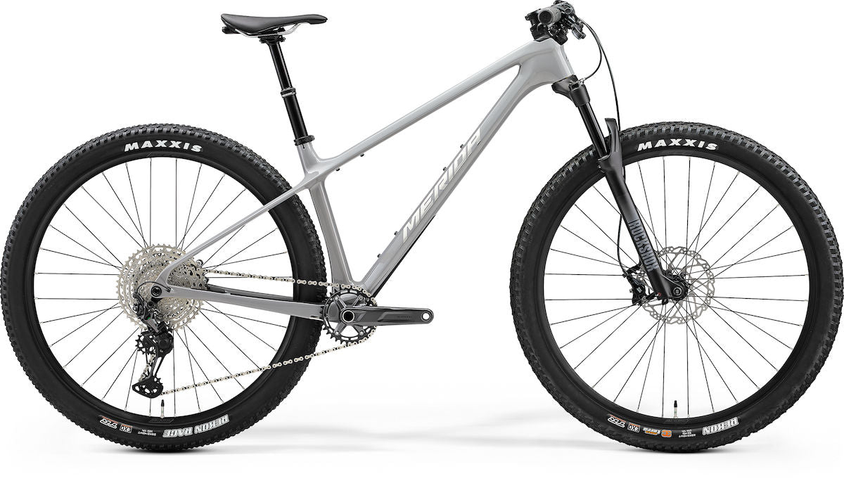 MERIDA BIG.NINE TR 5000 – Mountainbike Hardtail, Carbon, Shimano XT, Cool Grey (Silver/Black)