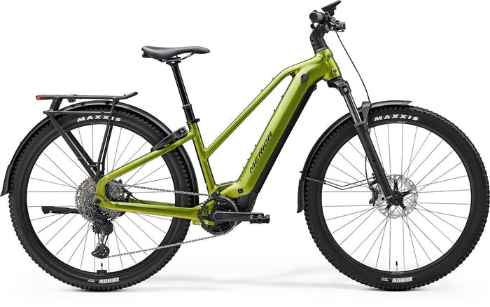 MERIDA eFLOAT CC L 600 EQ – E-Citybike, Bosch Performance Line CX, 800 Wh, Fall Green (Black)