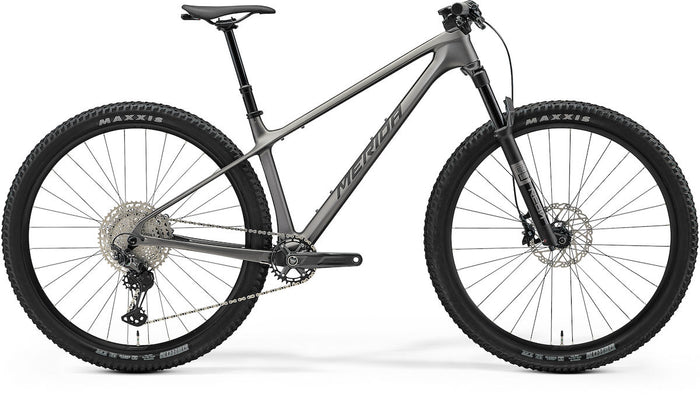 MERIDA BIG.NINE TR 5000 – Mountainbike Hardtail, Carbon, Shimano XT, Silk Gunmetal Grey (Black)