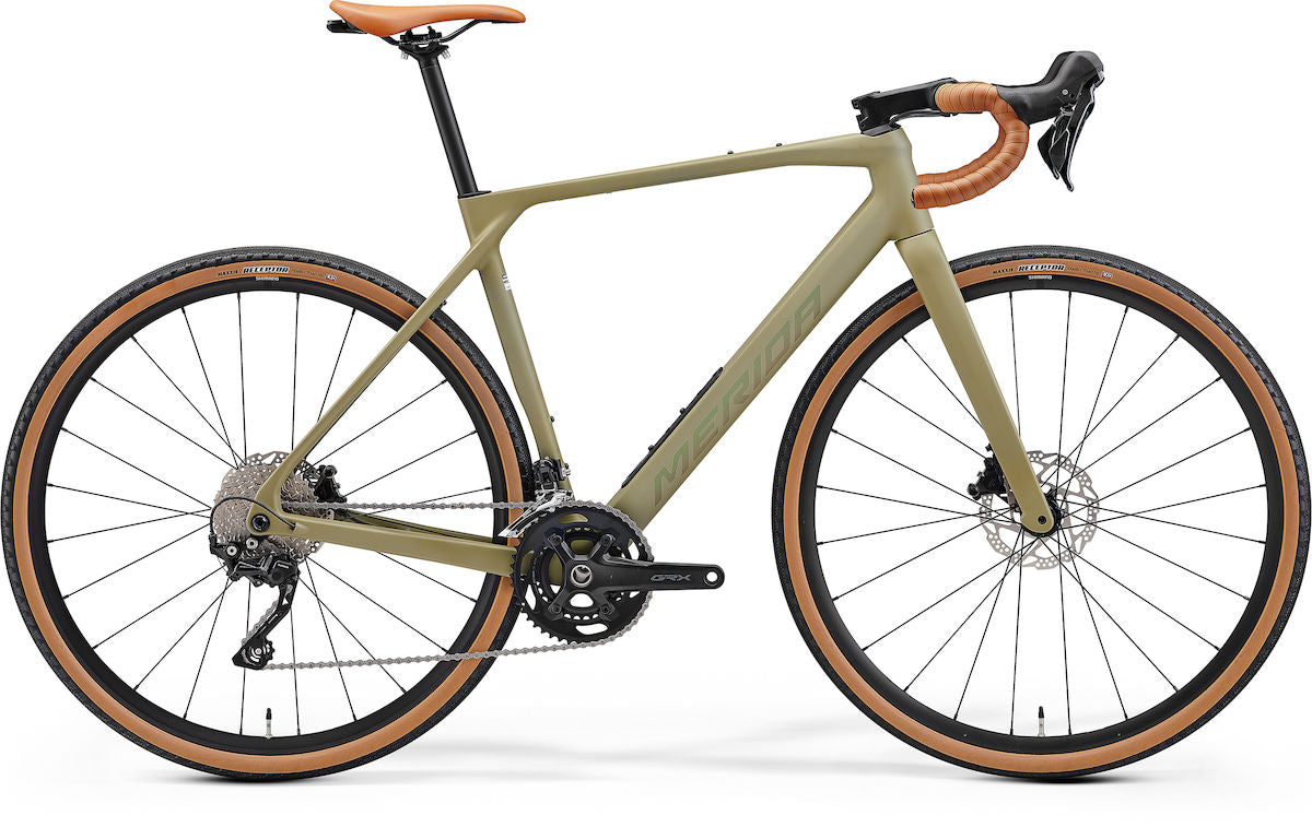 MERIDA MISSION 4000 – Gravelbike, Carbon, Shimano GRX400, Silk Low Key Green (Green)