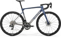 MERIDA SCULTURA 10K – Rennrad, Carbon, Sram Red, Silk Blue/Grey (Flash Bcp)