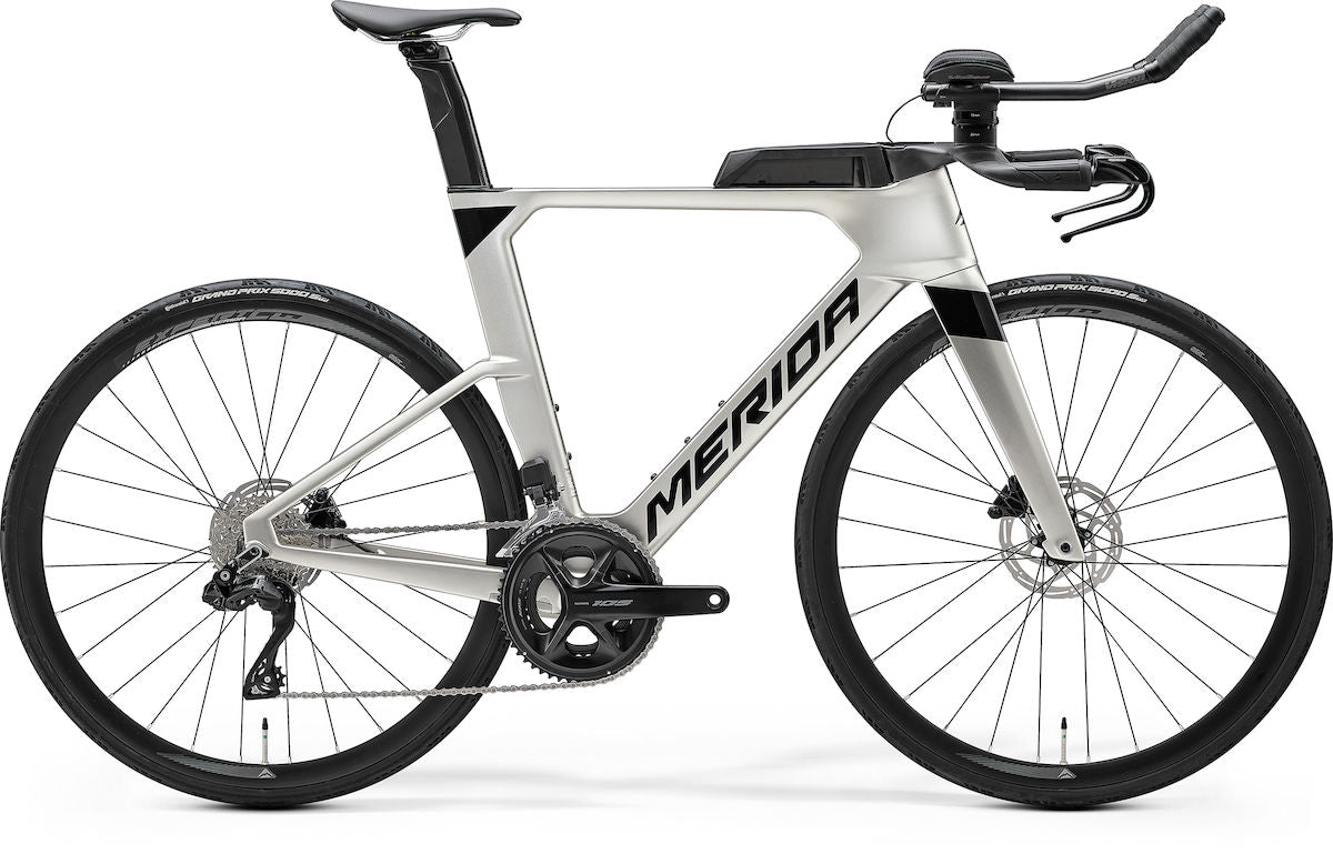 MERIDA TIME WARP TRI 5000 – Triathlon-/Zeitfahrrad, Carbon, Shimano 105 Di2, Titan (Black)