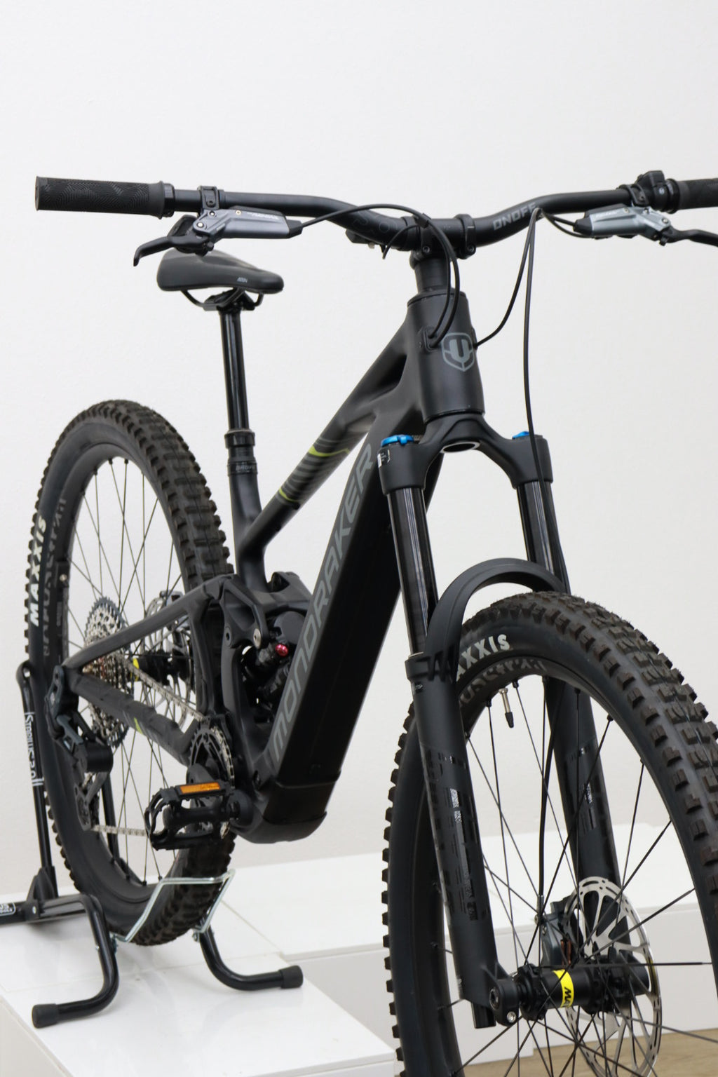 Mondraker SLY RR – Bosch SX – GX Transmission–eMTB Fully