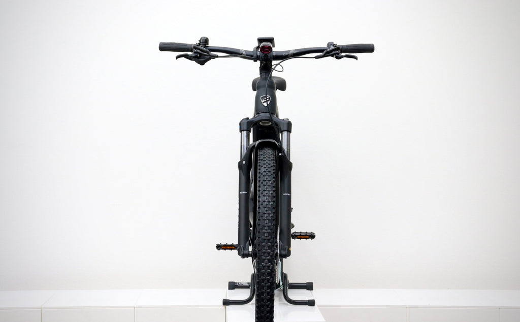 Centurion Backfire Fit R800i EQ EP3,Bosch CX 750 Wh – Größe M  – NEU –