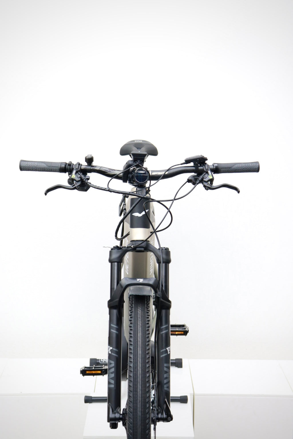 VICTORIA FYBRON 8 Carbon E-SUV/Bosch Performance CX/750 Wh/SRAM X01 Eagle AXS/Größe S