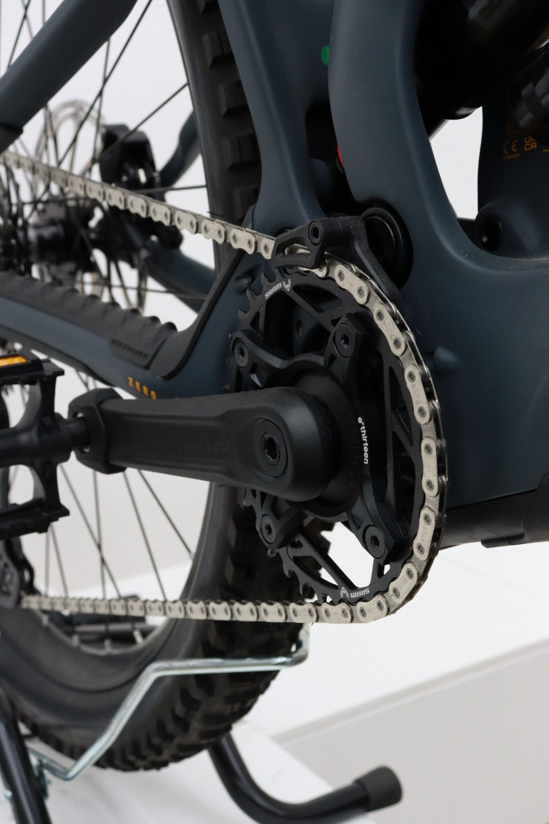 Mondraker NEAT R 2025 L NEU – TQ HPR50 – 19 kg – eMTB Fully – Bild 2