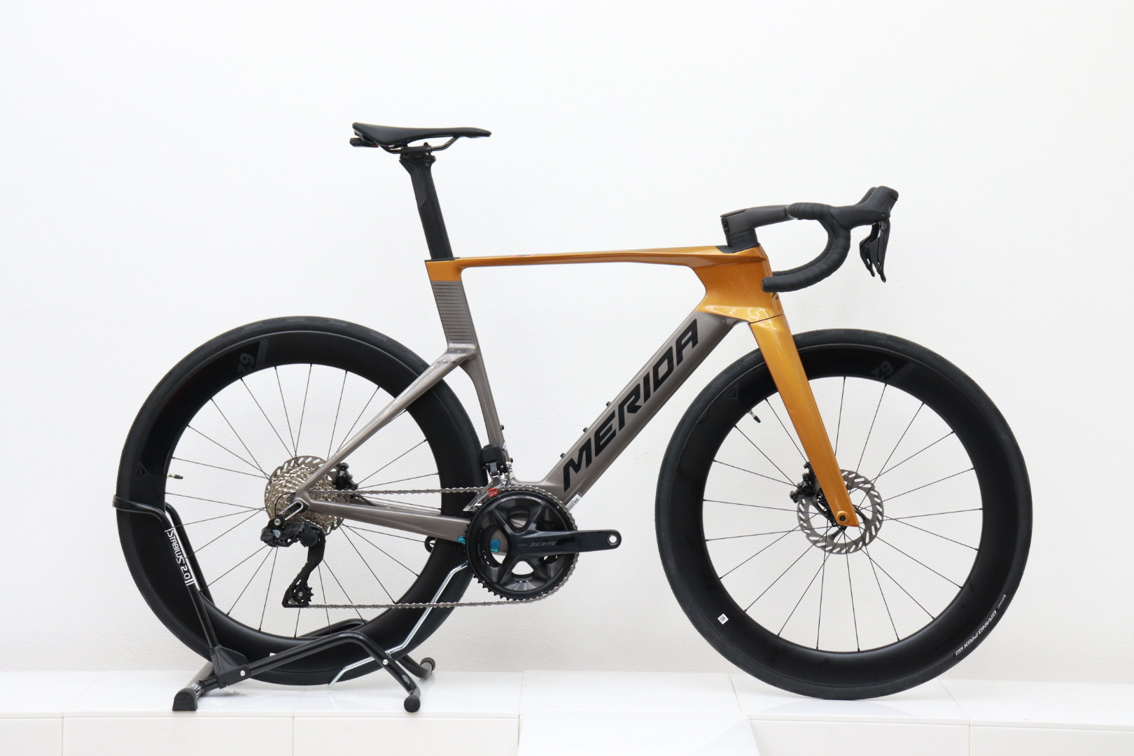 MERIDA REACTO LIMITED ,Carbon Aero-Rennrad mit Shimano 105 Di2– NEU –